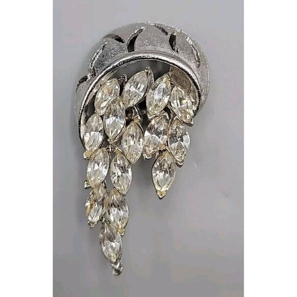 Bucket Waterfall Brooch Water Falling From Upside Down Bowl Vintage - Picture 1 of 7